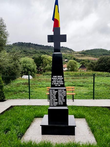 Monumente funerare Cluj de vanzare